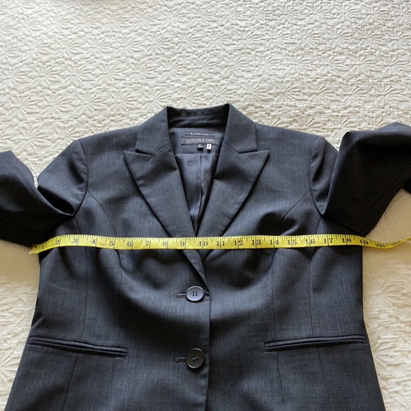 Just listed💋 classic black gray w/ light white line throughout 2 button blazer - Picture 10 of 16